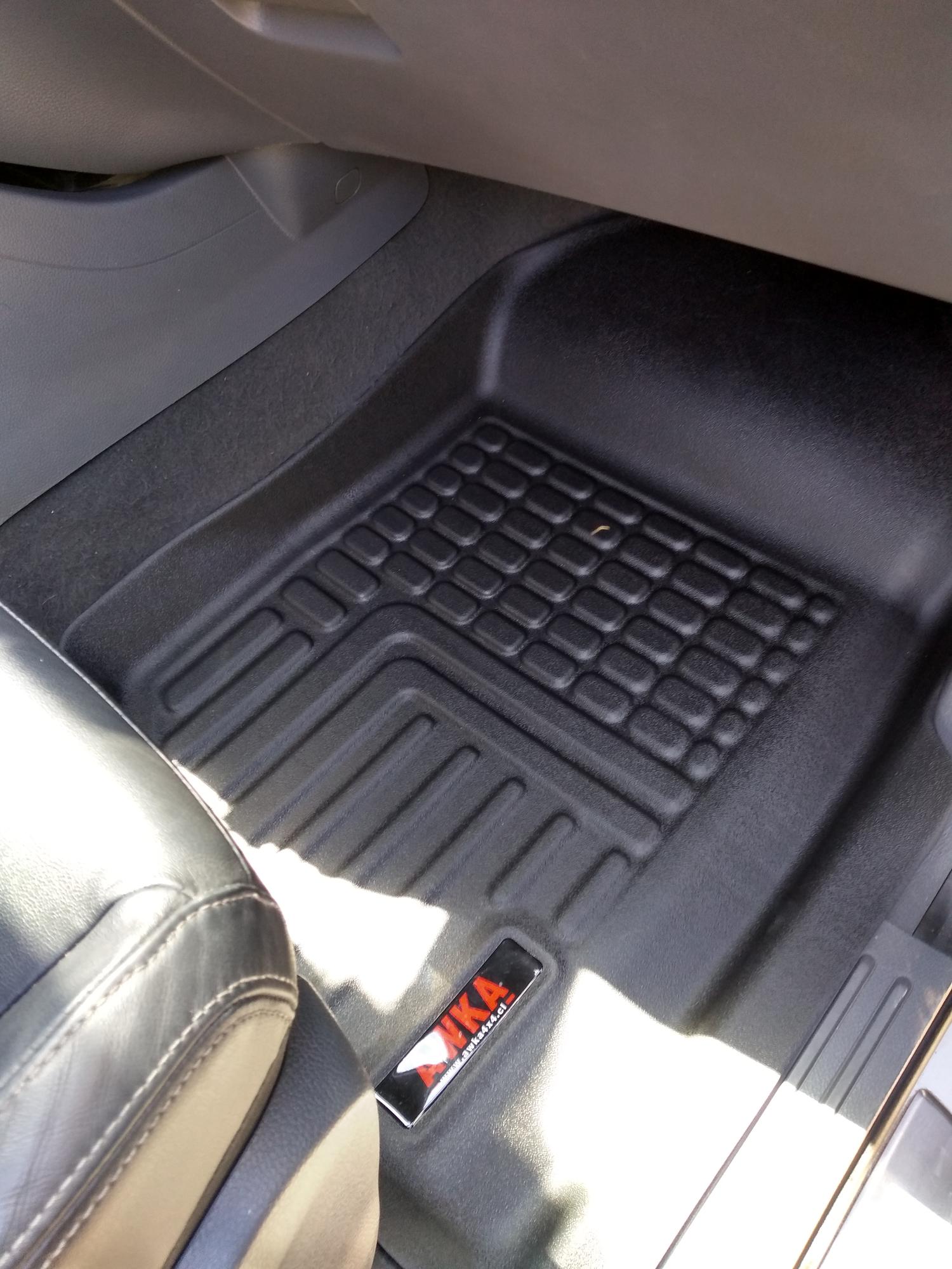 PISOS CALCE PERFECTO FORD RANGER/ MAZDA BT50 AWKA (DELANTEROS Y TRASEROS)