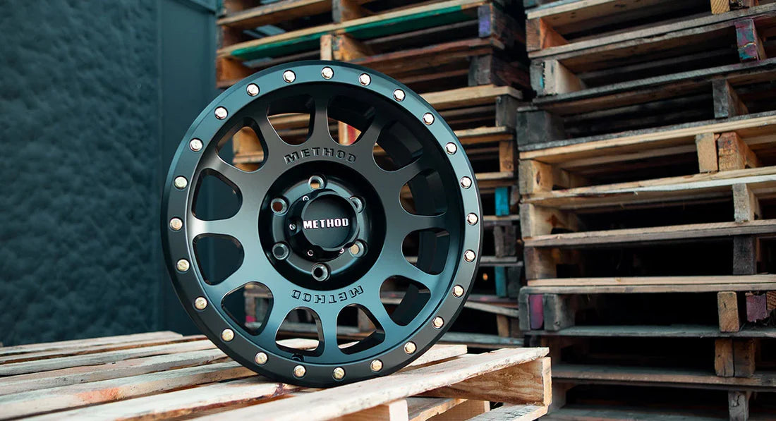 Llanta Method Race Wheels MR305 NV 17x8.5 6x139.7 ET0 – Negro Mate