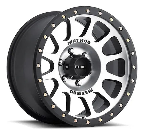 Llanta Method Black Machined Street Lo 6x139r18 En 9 Off -12