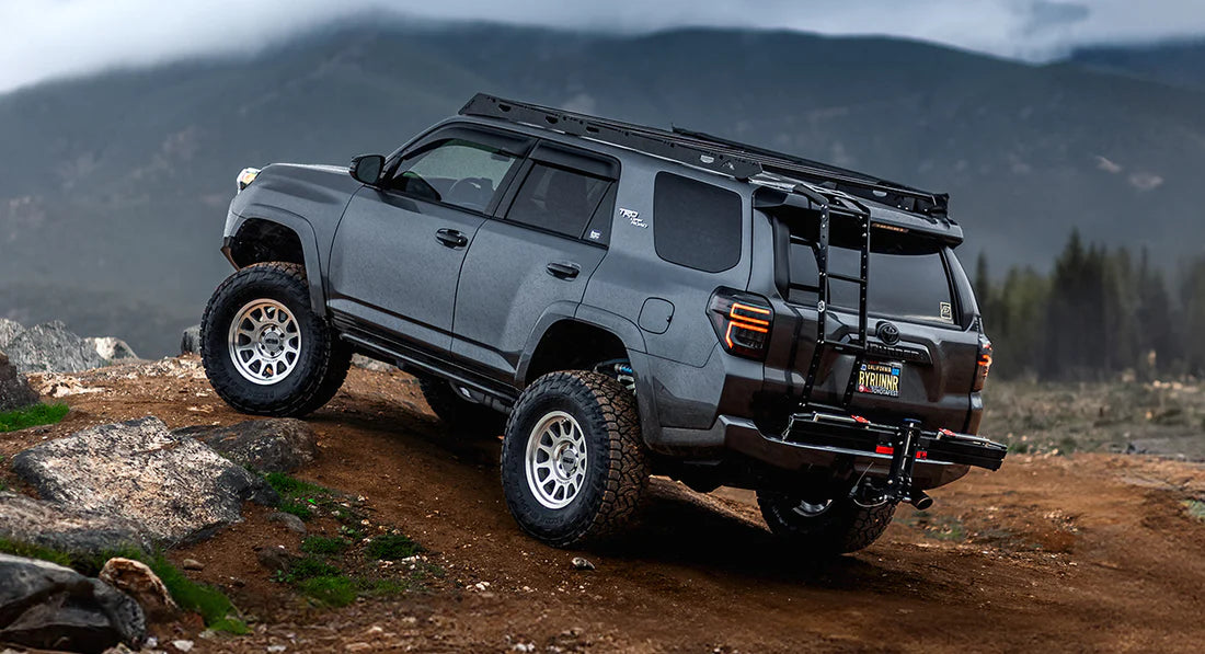 Llanta Method 703 Machined 6x139.7 R17