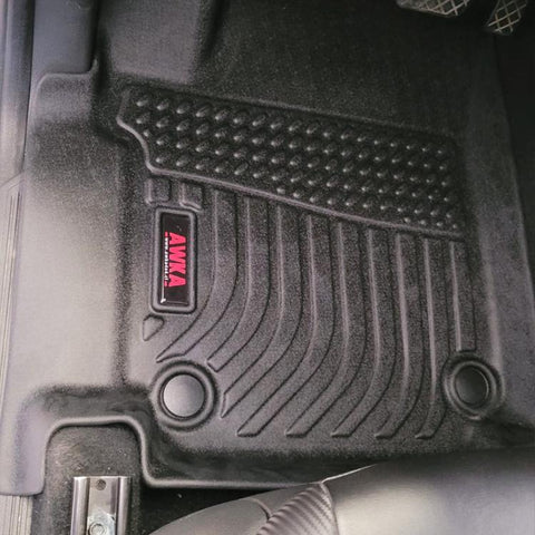 PISOS CALCE PERFECTO VOLKSWAGEN AMAROK AWKA (DELANTEROS Y TRASEROS) (SIN POSA VASO)