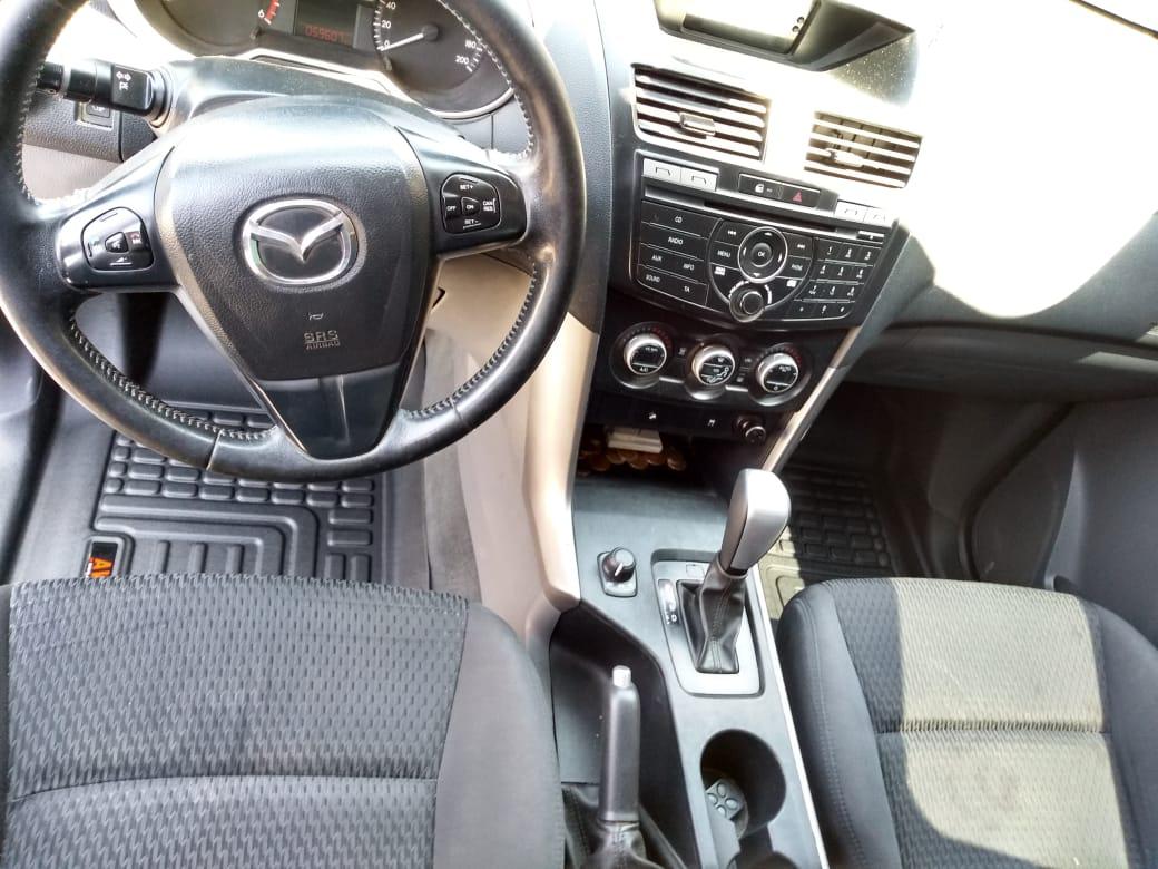 PISOS CALCE PERFECTO FORD RANGER/ MAZDA BT50 AWKA (DELANTEROS Y TRASEROS)