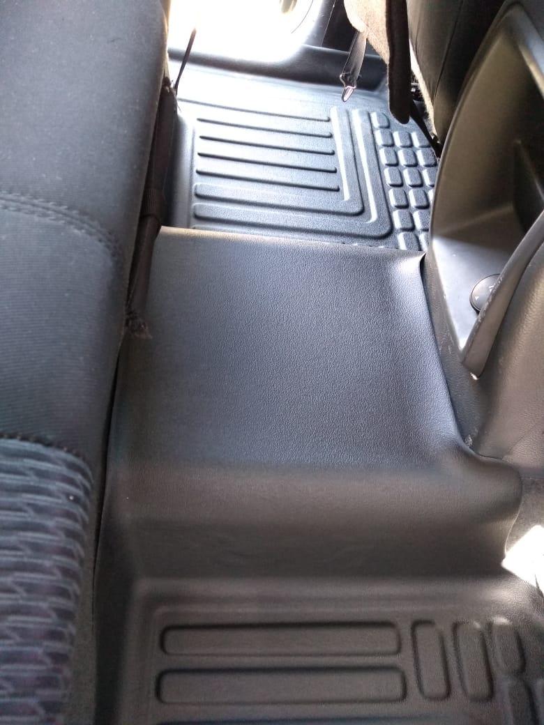 PISOS CALCE PERFECTO FORD RANGER/ MAZDA BT50 AWKA (DELANTEROS Y TRASEROS)