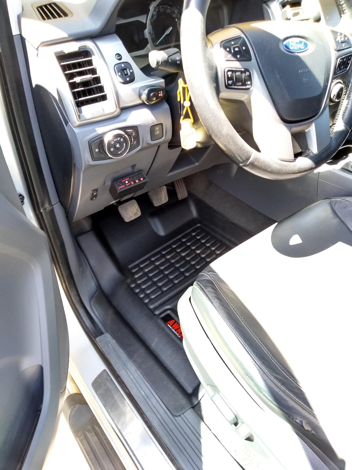 PISOS CALCE PERFECTO FORD RANGER/ MAZDA BT50 AWKA (DELANTEROS Y TRASEROS)