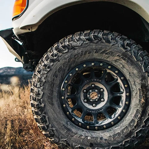 Juego de 4 Neumáticos MUD TERRAIN T/A KM3 LRE 315/70R17