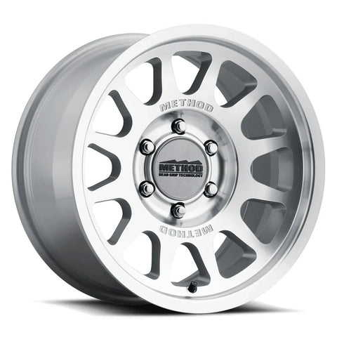 Llanta Method 703 Machined 6x139.7 R17